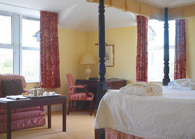 The Dunraven, Adare 호텔 외부 사진